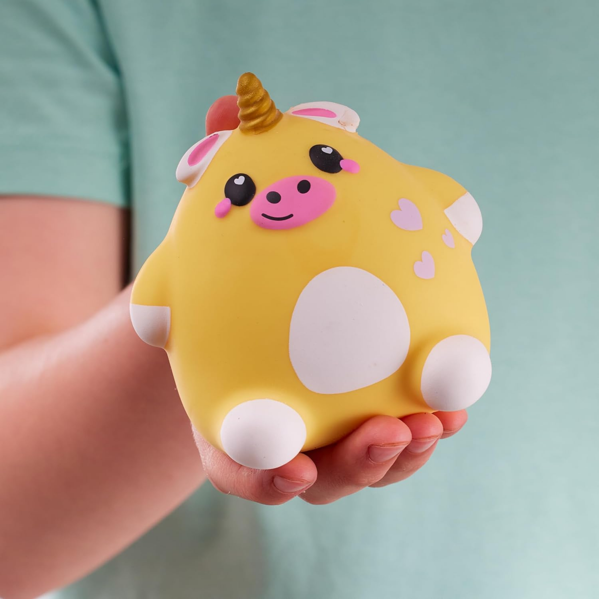 Smooshzees Cutezees Buttercup, Yellow Unicow, Collectable Characters, Supersoft, Cuddly and Squishy!