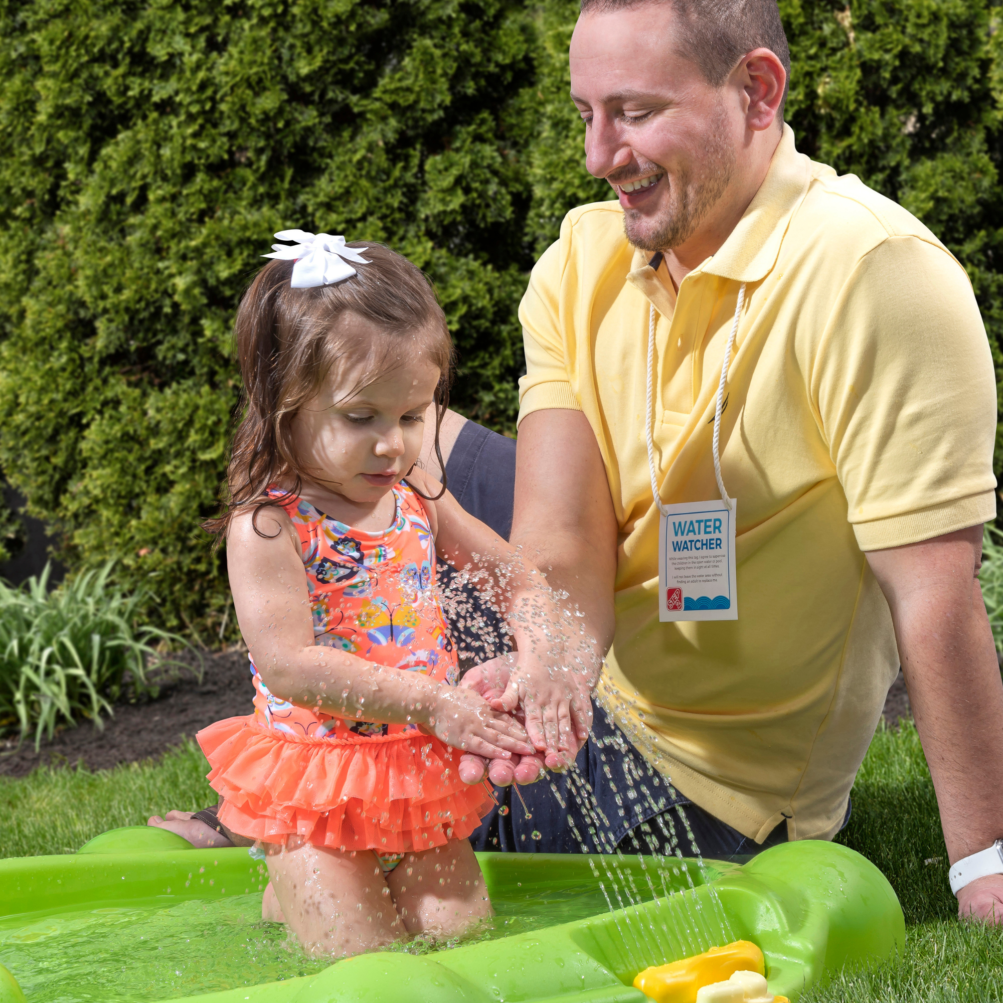 Step2 Water Bug Splash Pad with Adjustable Water Sprinkler, Easy to Assemble Summer Backyard Toy, Outdoor Garden Water Pad Suitable for Children both Boys and Girls Aged 18m and Above, Green
