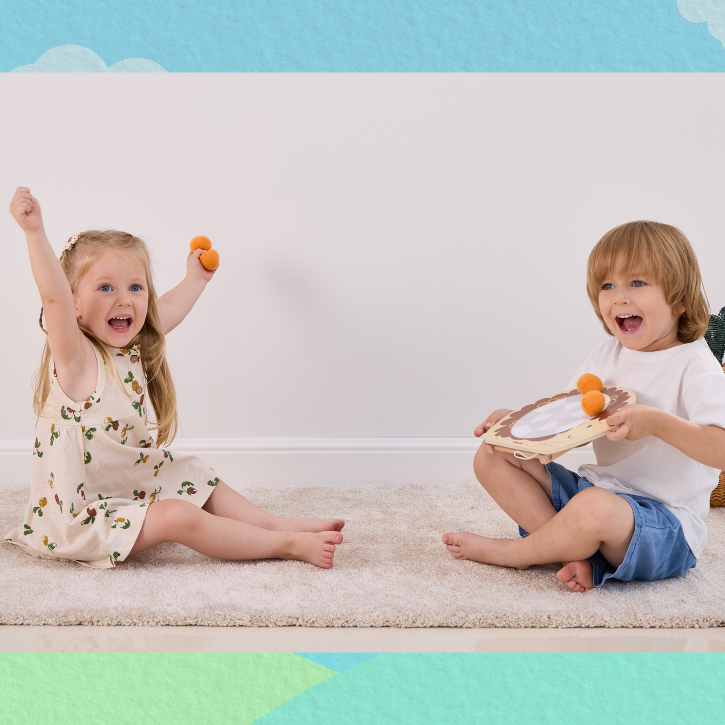 PolarB Wooden Target Game for Kids, Hedgehog Aiming Game with 6 Toss Balls, Develops Hand-Eye Coordination and Motor Skills, Indoor and Outdoor Toy for Ages 3+