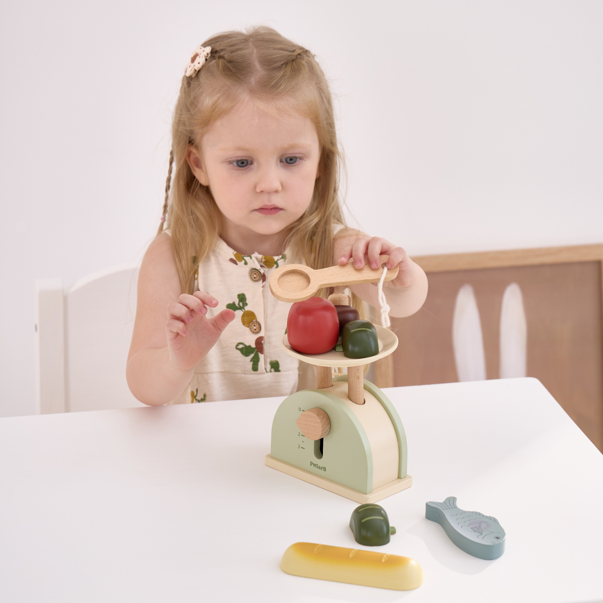 PolarB Wooden Kitchen Scales for Kids, Educational Pretend Play Toy for Role-Playing, Math Skills and Balance Concepts, Durable Wood Construction, Ages 3 and Up