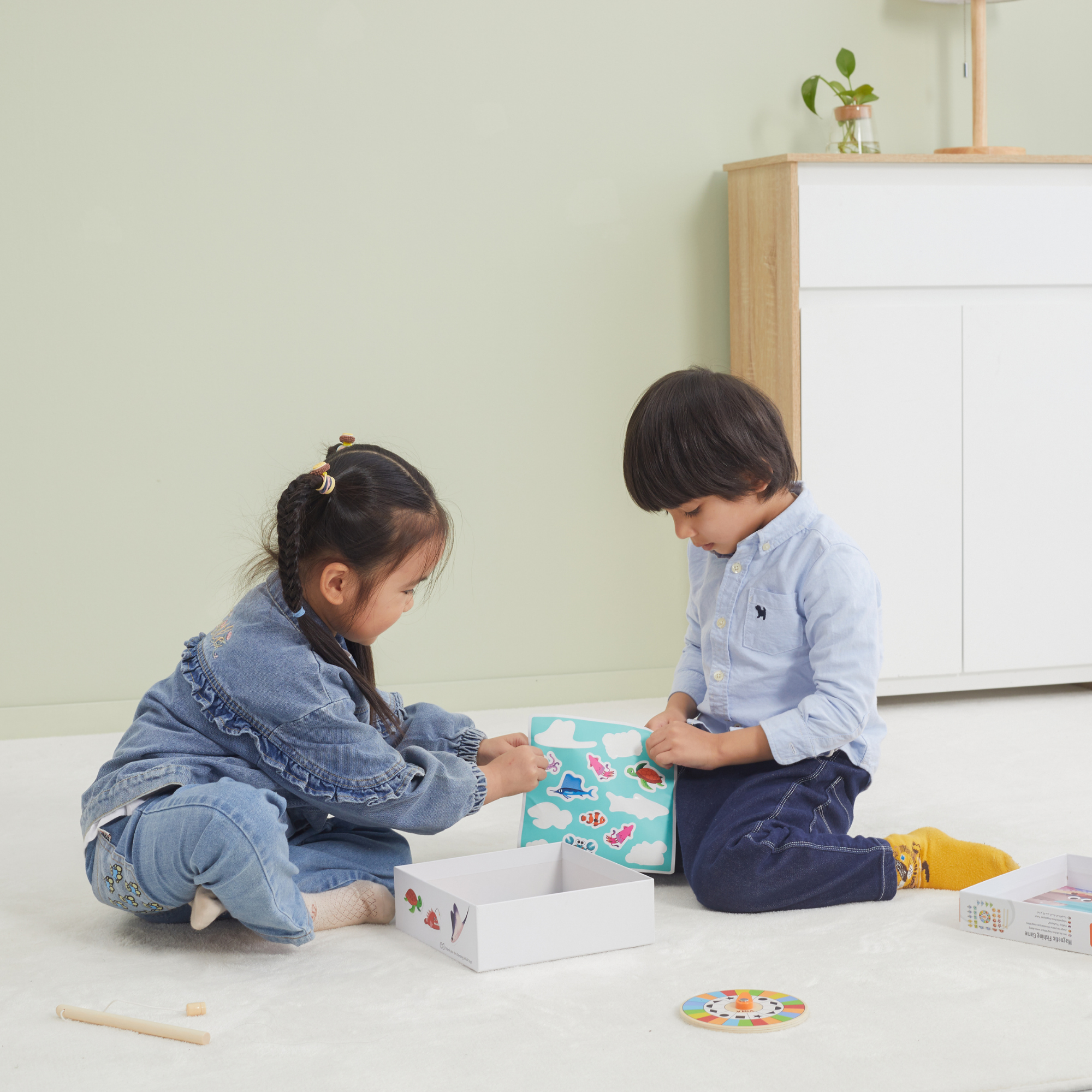 Viga Catching Fishes, 26 Piece Magnetic Puzzle, Montessori Wooden Toy, Develops Sensory, Cognitive & Fine Motor Skills, Non-Toxic & Eco-friendly Kids Educational Toy, Suitable for Children Aged 18M+
