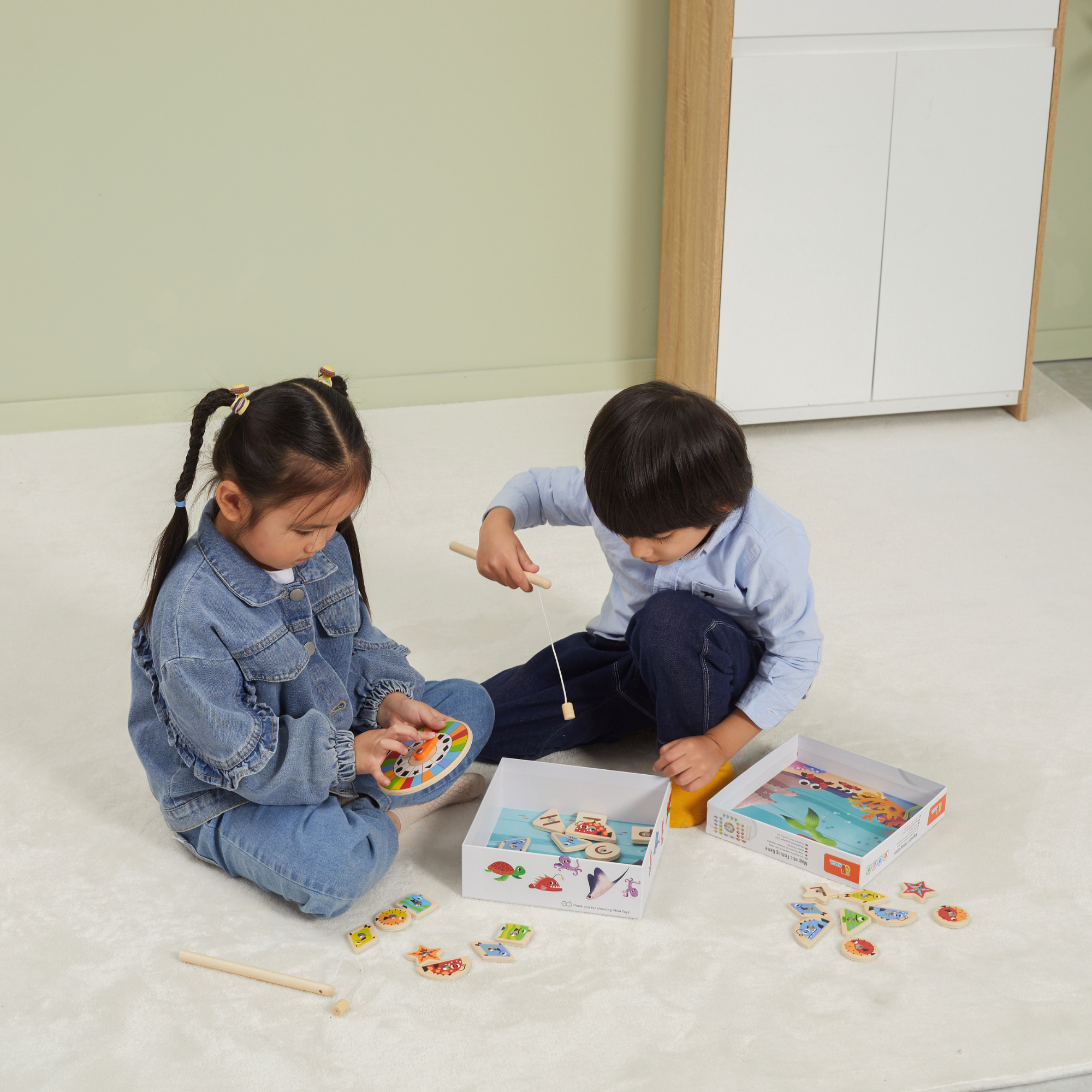 Viga Catching Fishes, 26 Piece Magnetic Puzzle, Montessori Wooden Toy, Develops Sensory, Cognitive & Fine Motor Skills, Non-Toxic & Eco-friendly Kids Educational Toy, Suitable for Children Aged 18M+