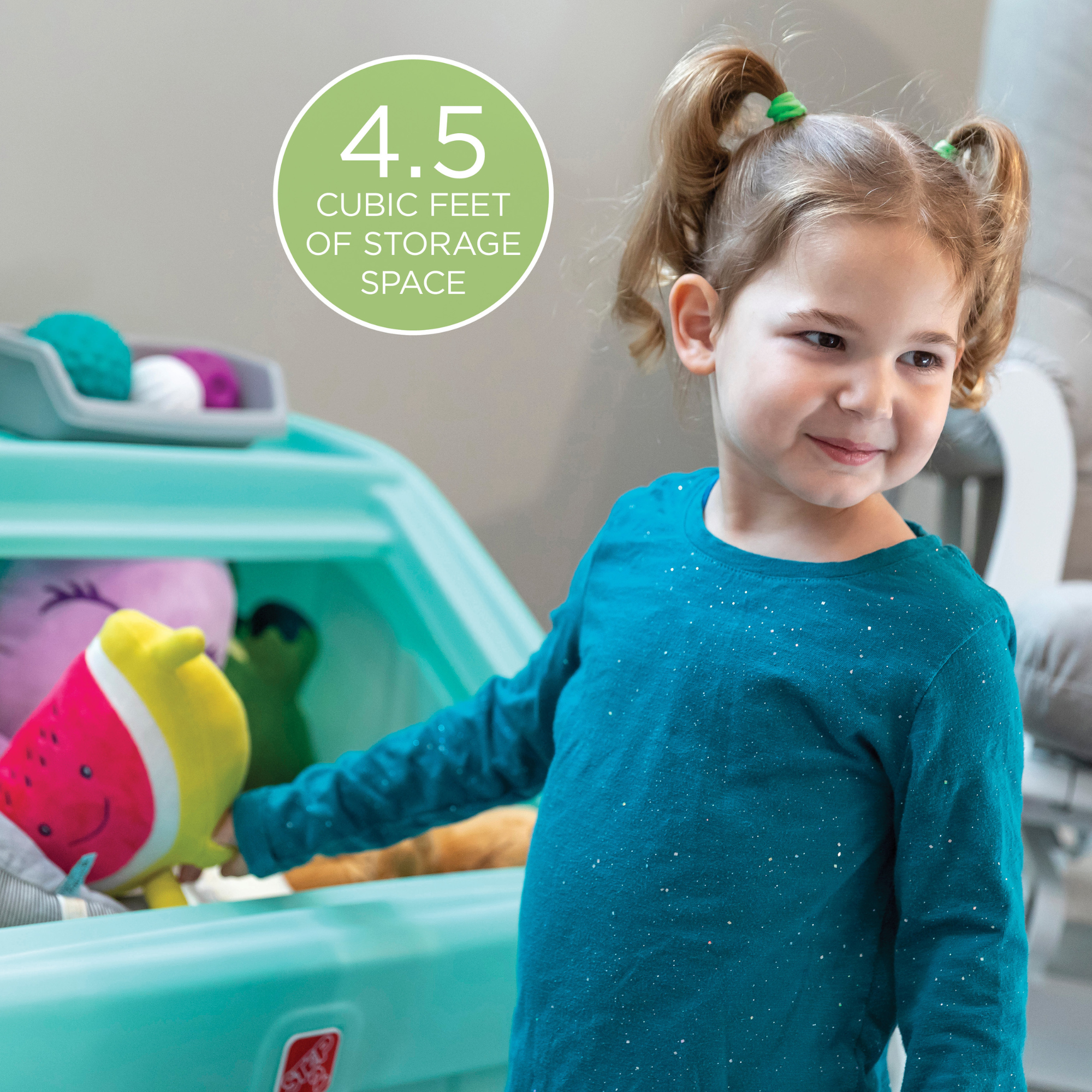 Step2 2 in 1 Toy Box and Art Lid, Multi-Functional Indoor Kids Toy Bin with Clip, 4.5 Cubic Feet Storage Compartment Space, Suitable for Children both Boys and Girls Aged 2+