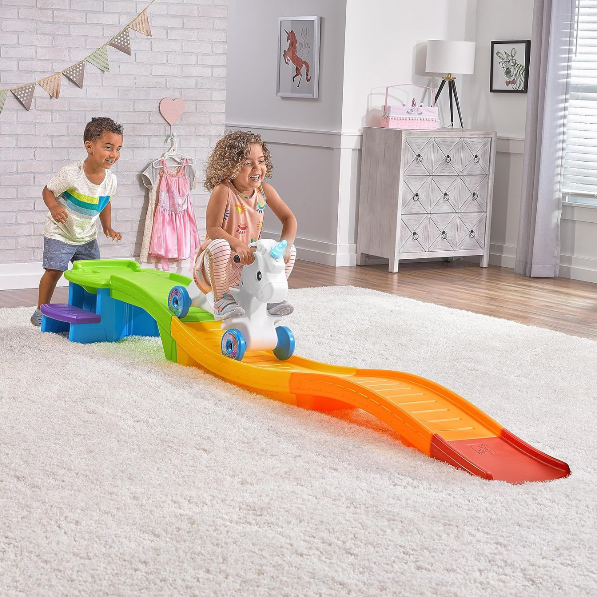 Step2 Unicorn Up & Down Roller Coaster 493700/493799, Kids Ride-On Coaster with Rainbow Track, Light & Sound Unicorn Car, Secure Design, Ages 2–5