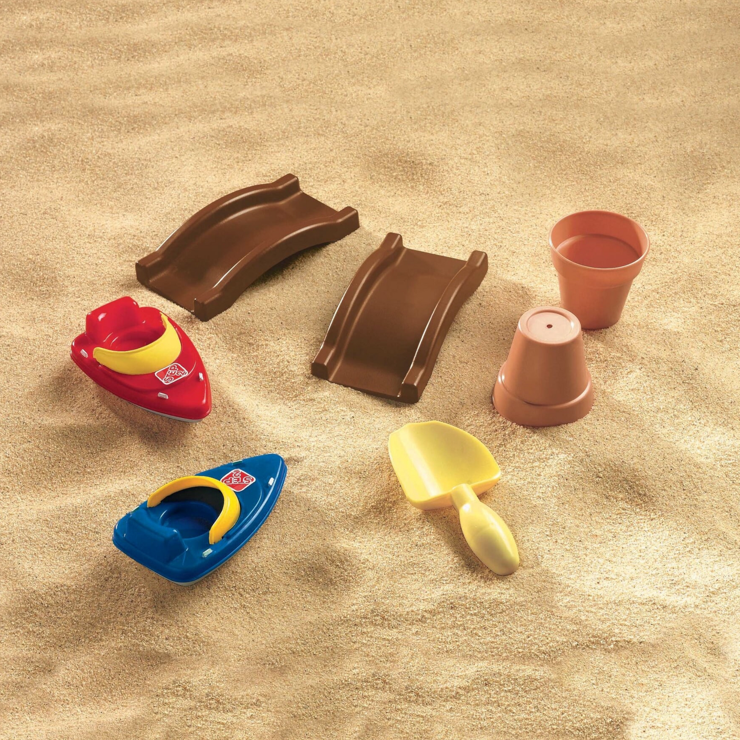 Step2 Naturally Playful Sand & Water Activity Center, Outdoor Sand and Water Table with Umbrella, Sensory Playset with 7 Piece Accessories, STEM Toy and Activity Centre, Suitable for Children Aged 2+