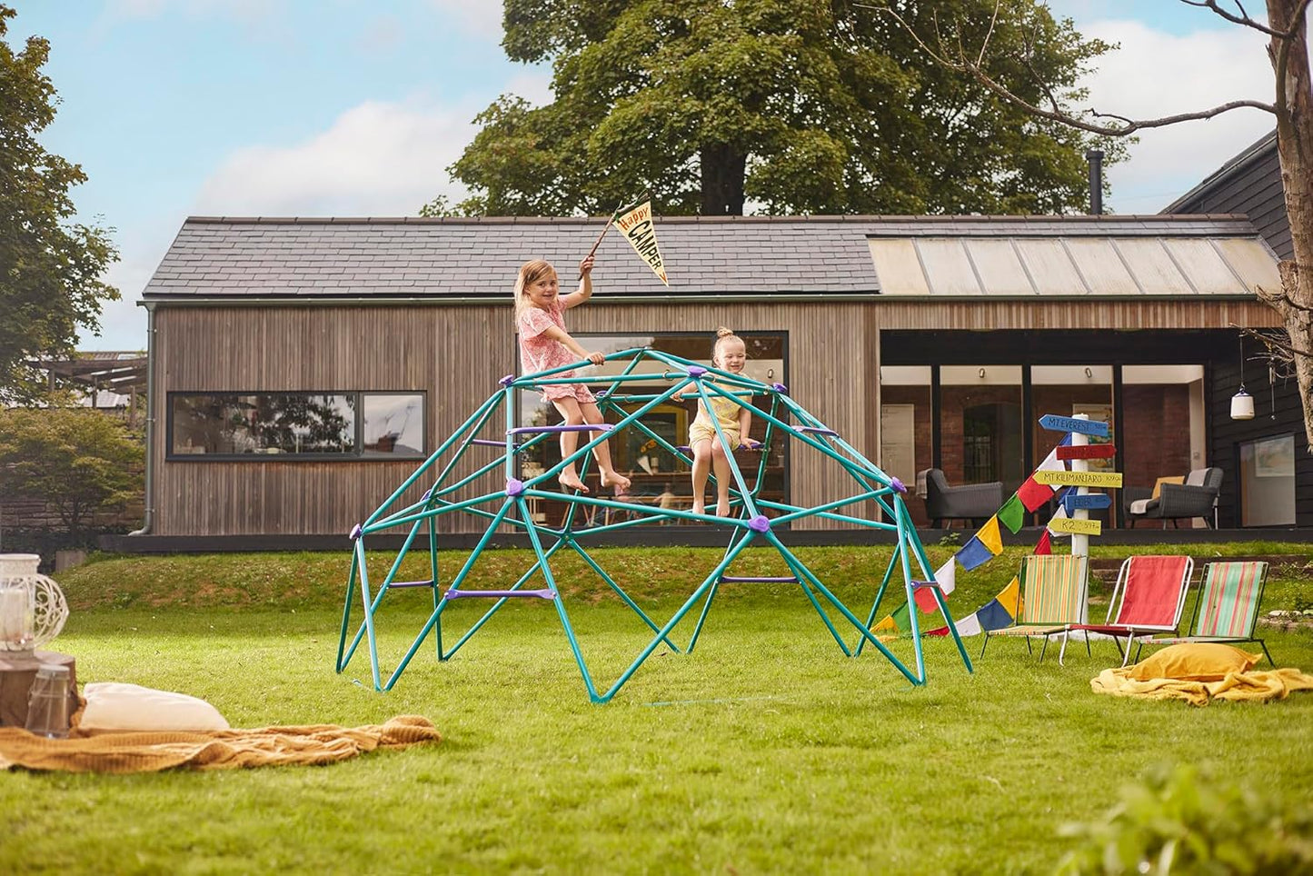 Plum Phobos Climbing Metal Dome, Easy to Assemble Backyard Geometric Climbing Dome with 250kg Weight Capacity, Outdoor Jungle Gym Toy Suitable for Children both Boys and Girls Aged 3 years and Above