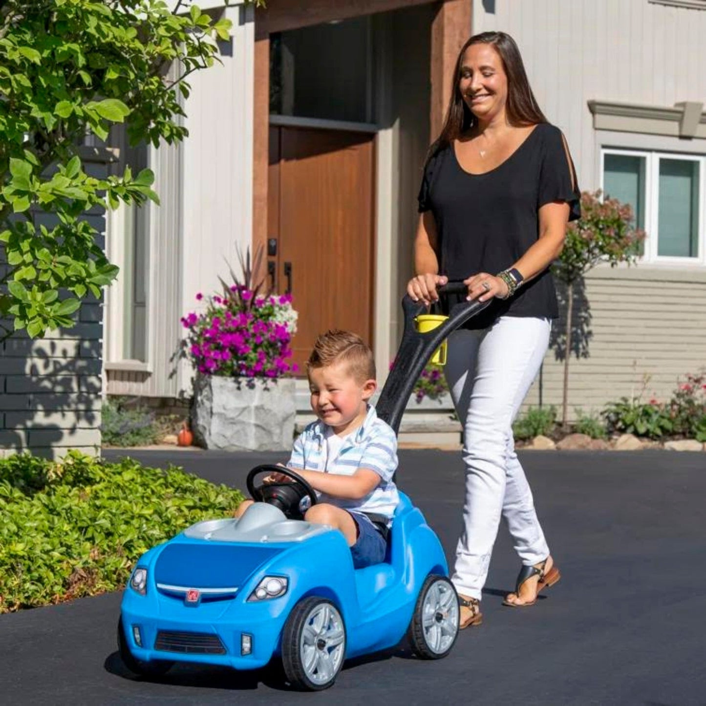 Step2 Whisper Ride II, Single Seater Kids Push Car, Easy to Store Ride On Toy with Seatbelt, Horn and Storage Trunk, Suitable for Children both Boys and Girls Aged 18m and Above, Blue, Pink