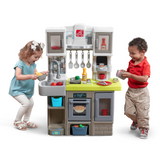 Step2 Contemporary Chef Kitchen, Kitchen Playset with 25 Piece Accessories Including Pots and Pans, Folk and Spoon, Indoor and Outdoor Roleplay ToySuitable for Children both Boys and Girls Aged 2+