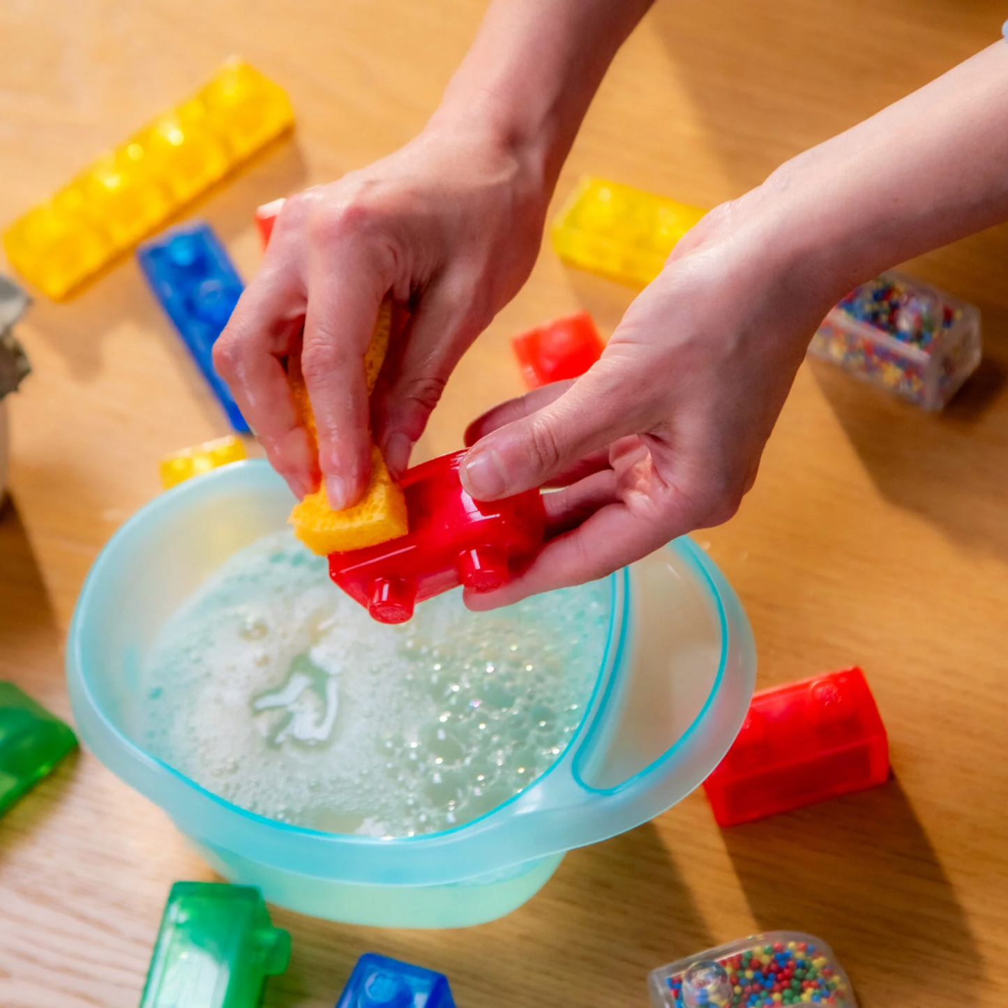 Goliath Jelly Blox Creative Kit, Includes 20 Blocks, Toddler & Preschool Building Blocks Kids Can Squeeze, Stretch, Squish, Safety Tested & Ouch-Free, Tactile, Sensory Play Toy for Ages 2+