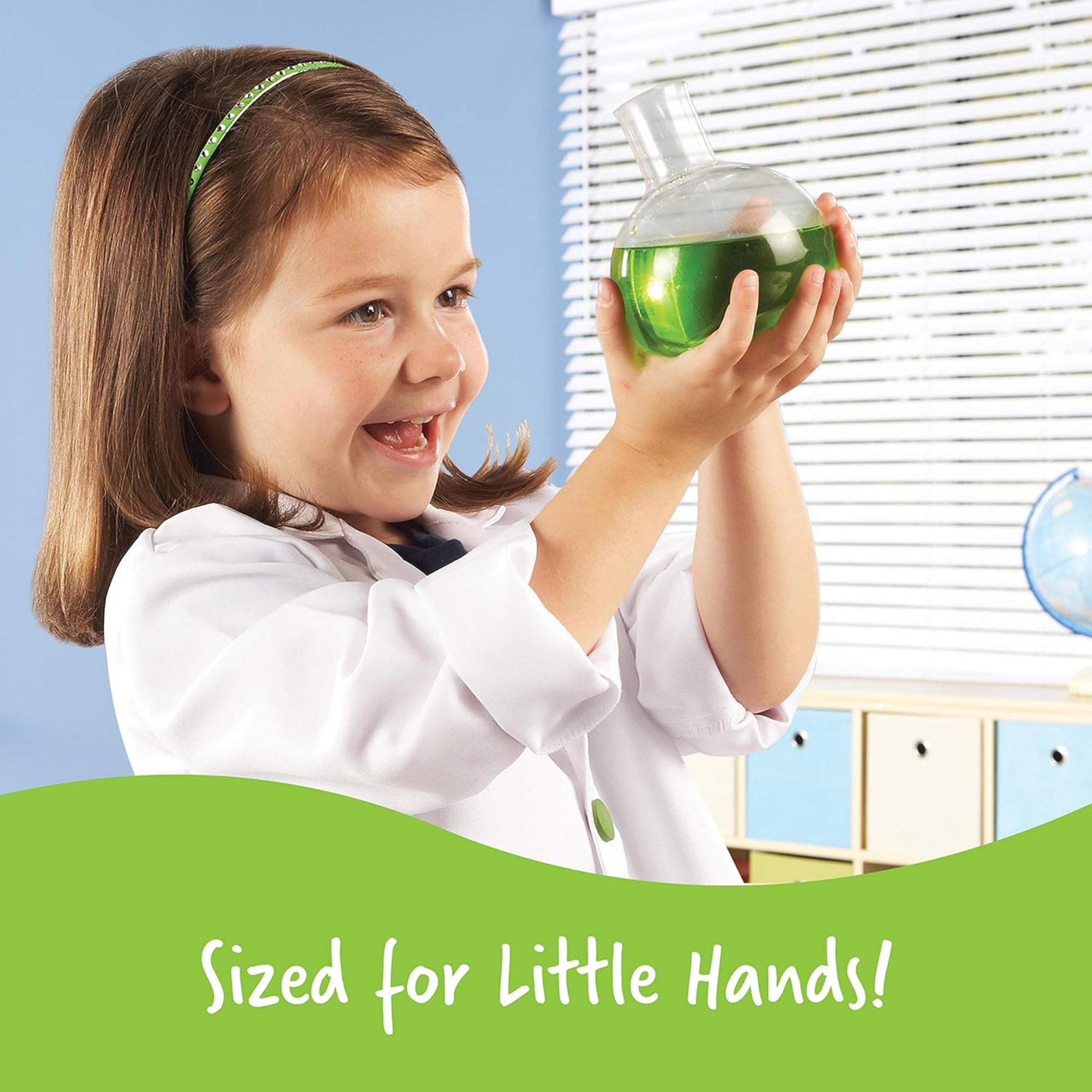 Learning Resources Primary Science Deluxe Lab Set, STEM Learning Kit for Preschool Kids with Realistic Laboratory Tools