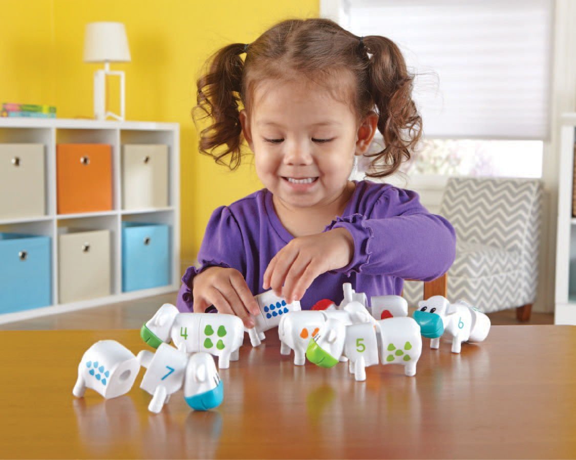 Learning Resources Snap-n-Learn Counting Cows, Early Math Toy for Toddlers with Number and Shape Matching, 10 Colorful Two-Piece Cows with Storage Tub, Ages 2+
