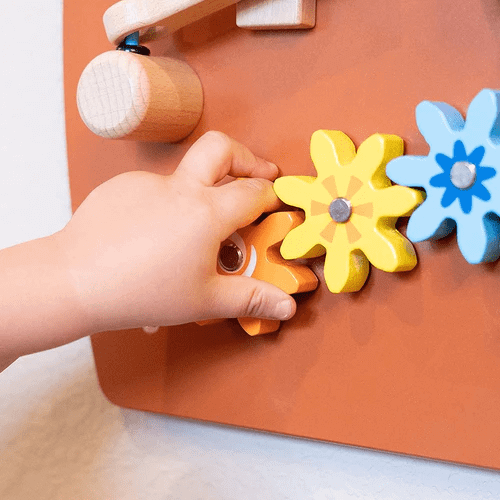 VIGA Wooden Wall Toy Wire Beads & Gears, Montessori Educational Panel with Launching Beads, Develops Fine Motor Skills, Logic & Creativity, Eco-Friendly & Non-Toxic, for Boys & Girls Ages 18M+