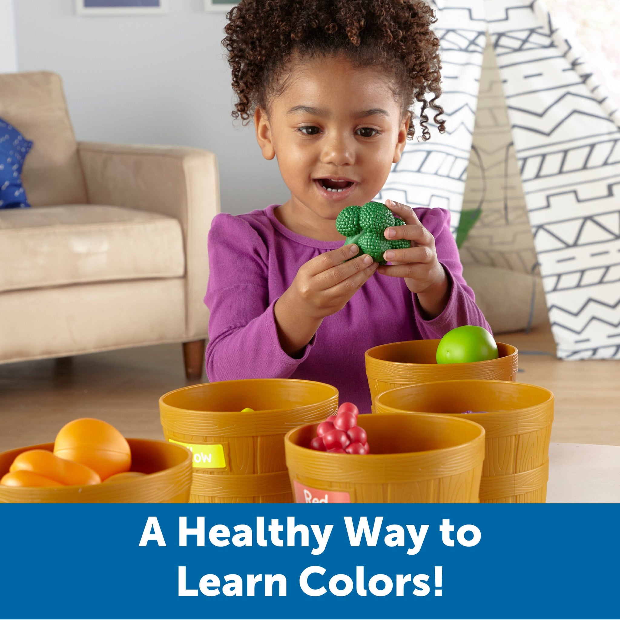 Learning Resources Farmer's Market Food Sorting Set, 25-Piece Toy Fruit & Vegetable Set for Role Play, Sorting, and Colour Recognition, Ideal for Kids Aged 3+
